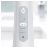 thumbnail of Braun Oral-B AquaCare 6 Munddusche Mundduschen Weiss