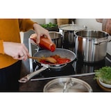 thumbnail of MÄSER Bratpfanne, Serie Professional, Edelstahl 18/10, Durchmesser 28cm, Wandstärke 0,7mm, Granitec Beschichtung, Induktionsgeeignet,931987