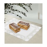 thumbnail of MONOUSO - Centrino di Carta Traforato Bianco 14x24cm (2.000 Pezzi)