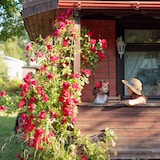 thumbnail of Relaxdays Rankhilfe Obelisk, 2er Set, HBT: 150x20x20 cm, Rankpyramide Kletterpflanzen, Metall, freistehend, schwarz