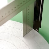 thumbnail of Maxima - 9381201 Groene taartdecoratiemachine met verstelbare messen en draaiplateau Ø36,4 cm, snelheid 40-225 RPM, 50x37x62 cm