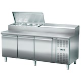 thumbnail of Mesa de preparación Skyrainbow de 3 puertas, 10 x GN1/3, de +2° a +8°C