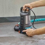 thumbnail of GARDENA 11000  Klarwasser-Tauchpumpe 11000 aquasensor