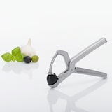 thumbnail of Westmark Denoyauteur à olives aluminium Westmark - 215408