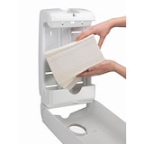 thumbnail of Distributeur d'essuie-mains pliés Slimfold Aquarius U7024 - Blanc