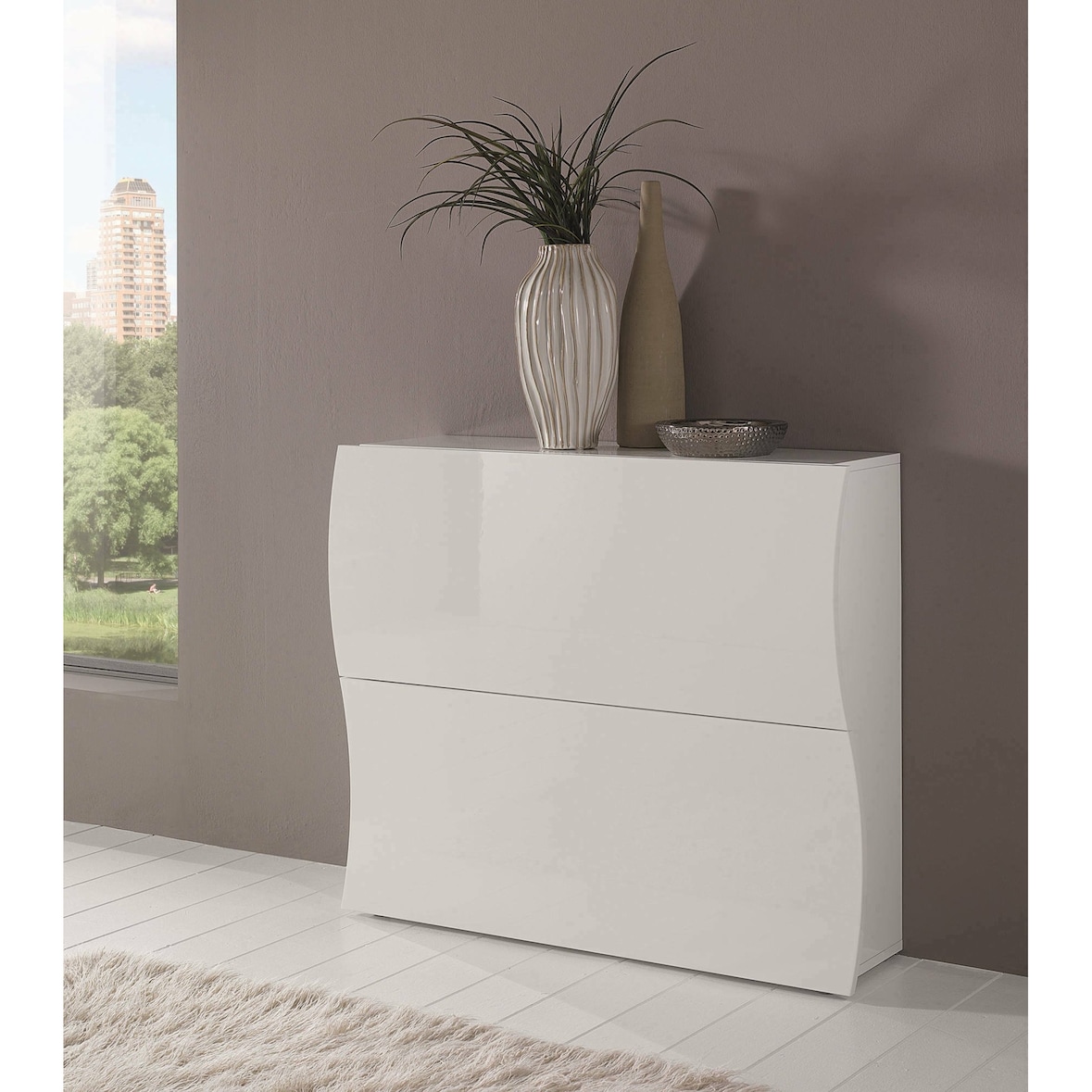 Dmora Scarpiera Andrea, Mobile multiuso a 2 ante a ribalta, Portascarpe da ingresso, 100% Made in Italy, cm 101x27h82, Bianco lucido