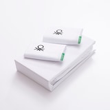 thumbnail of Benetton - 4-teiliges Doppelbett-Set: Bettlaken (240x240cm), Spannbetttuch (160x200cm), 2 Kissenbezüge (50x80cm), 100 % weiße Baumwolle