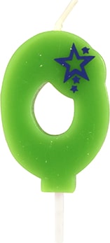 Eine grüne Kerze in Form einer Null mit Sternen.