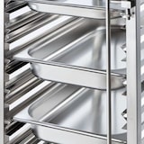 thumbnail of Dienbladenwagen van roestvrij staal, geschikt voor 14 x GN 1/1, 380 x 550 x 1735 mm (B x D x H)