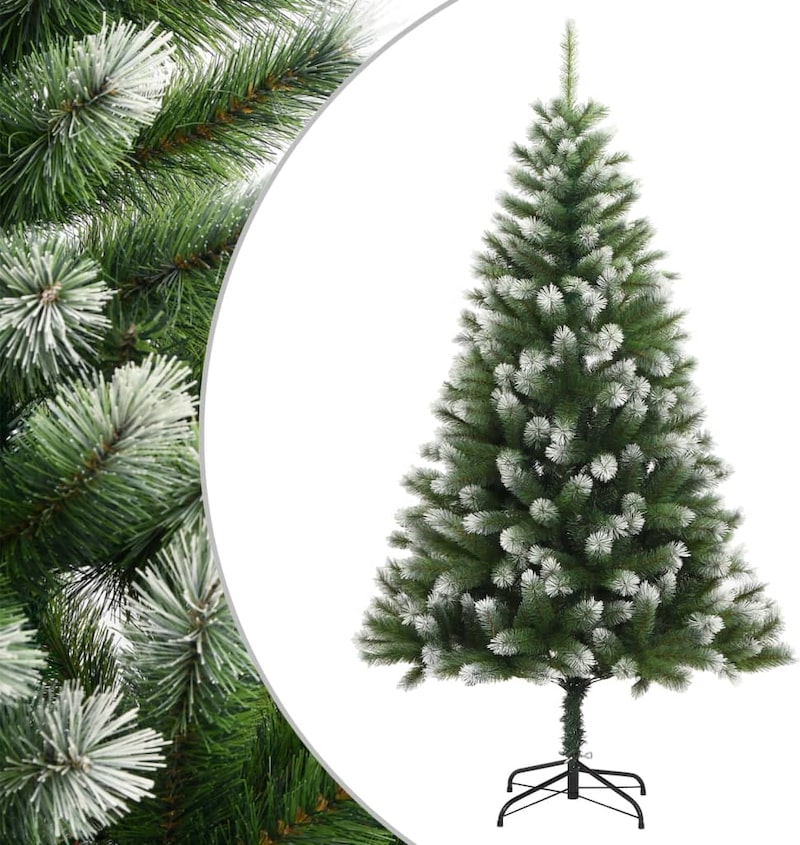 Ein künstlicher Weihnachtsbaum mit Schnee bedeckt.
