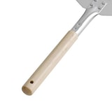 thumbnail of Pá de pizza em alumínio 230 mm, cabo em madeira, leve e resistente – Equipementpro
