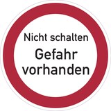 thumbnail of Verbotsschild, Nicht schalten / Gefahr vorhanden - praxisbewährt - 200x1.5 mm Kunststoff