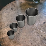 thumbnail of Intirilife 5x Stapelbare Edelstahl Becher in 350 ml - Camping Outdoor Metall Becher Tasse Glas Widerverwendbar ohne Plastik für Kinder geeignet