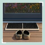 thumbnail of Relaxdays Schuhabstreifer, rutschfester Boden, kräftige PP-Borsten, Außen- & Innenbereich, Bürstenmatte, Holz, natur