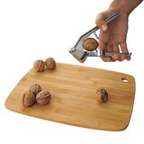 thumbnail of 3-in-1 knoflookpers, ontpitter, notenkraker, Fackelmann knoflookpers