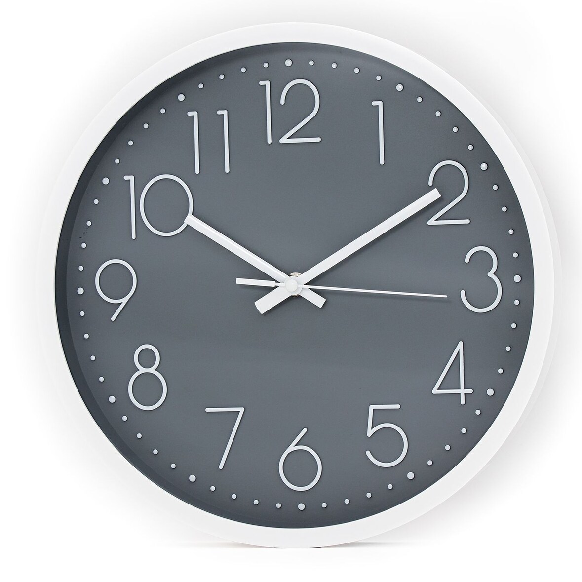 Intirilife Wanduhr in Weiß - Grau mit 30,5 cm Durchmesser - Praktische Zeitanzeige Chronometer