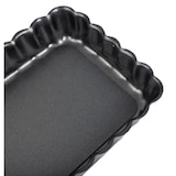 thumbnail of DeBuyer rechteckige Antihaft Kuchenform mit herausnehmbarem Boden 35,6cm