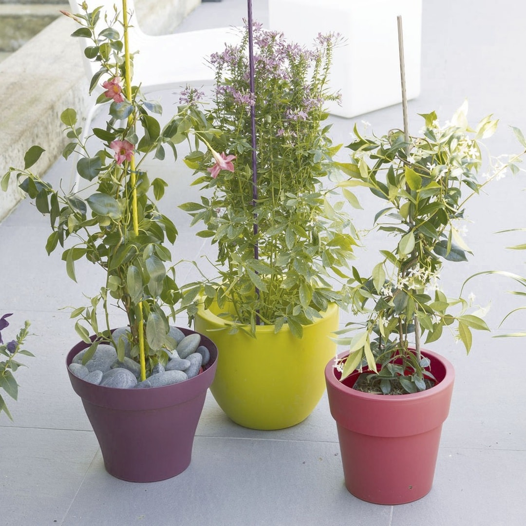 Tutor acero plastificado  TUT.STEEL PLAST Ø16mmx2,1m VERDE