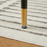 thumbnail of Esszimmerstühle 2er-Set, Stoff Beige, minimalistisches Design mit höhenverstellbaren Stuhlbeinen