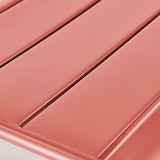 thumbnail of Relaxfauteuil en voetensteun van kleimetaal