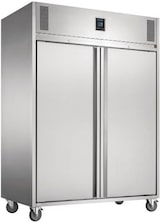 Ein großer, doppel-türiger Gefrierschrank auf Rädern.