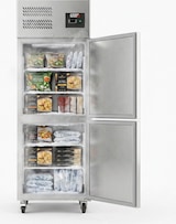 thumbnail of Romux® Gefrierschrank mit 2 Türen 68 cm mit Umluftkühlung | Gastro Gefrierschrank aus Edelstahl mit 430 L Kapazität - 3 Einlegeböden und 230 W