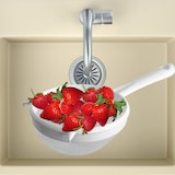 thumbnail of Passoire en plastique 17 cm de diamètre Fackelmann Arcadalina