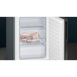 thumbnail of Siemens iQ500 KG39E8XBA Freistehende Kühl-Gefrier-Kombination mit Gefrierbereich unten 201 x 60 cm blackSteel