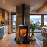 thumbnail of Poêle à Bois Oscar avec Pied 8,2 kW Sannover