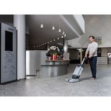 thumbnail of Nilfisk 107408100 SC 100 E Kompakte Scheuer-Saugmaschine, Nass- & Trockenreinigung, 2 Reinigungsstärken, Ein- & Zweihand-Bedienung, Parkposition