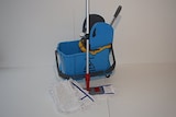 thumbnail of CleanSV© Wischset Nuvo 50 cm - Reinigungswagen mit Presse und 10 L. Inneneimer für Schmutzwasser, ein Mopset 50 cm:  3  x 50 cm Baumwollmops, 50 cm