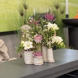 thumbnail of Jinfa 1er-Set Blumenvasen auf festem Sockel | Dekorativer Tafelaufsatz aus Keramik | Antik-weiß