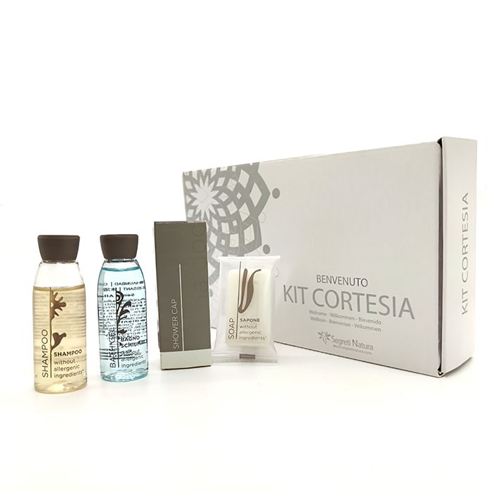 Kit cortesia cosmetico linea Flower SBCS per hotel e b&b in cofanetto Shampoo - Bagnoschiuma  - Crema corpo - Saponetta (10 kit)
