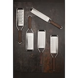 thumbnail of Microplane Master Series grobe Reibe mit Holzgriff 43300
