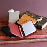 thumbnail of Livret porte-bloc Rhodiarama, pour bloc N°16 / A5, en simili cuir italien, coloris noir