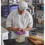 thumbnail of CAMBRO - 12SFSCW-441 - Recipiente cuadrado Allergen-free 11,4 L - 25,6 x 31 x 21 cm - Morado (Tapa no incluida)