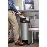 thumbnail of Rubbermaid Slim Jim Step On Container End Step Pedal-Abfalleimer | 50 Liter, HxBxT 72,1x34,3x52,7cm | Polyethylen | Silber/Schwarz von PROREGAL