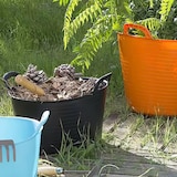 thumbnail of Pack 10 Capazo con Asa Reforzada (Negro, 42l) - Flexibles y resistentes: Jardinería, Construcción, Lavanderías, Tareas Agrícolas