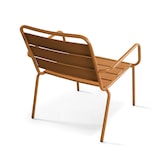 thumbnail of Poltrona relax e poggiapiedi in metallo caramello