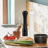 thumbnail of Relaxdays Gewürzmühle Holz, Pfeffermühle 2er Set, Keramikmahlwerk, manuell, groß, 30 cm hoch, klassisch, schwarz-weiß