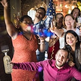 thumbnail of Relaxdays Weinflasche Glas, XL Weinglas mit Spruch, Fun Geschenk für Weinliebhaber, Weinflaschenglas 750 ml, transparent