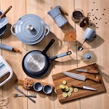 thumbnail of BERGNER - 10-teiliges Kochgeschirr-Set aus Aluminiumguss mit Antihaftbeschichtung und abnehmbarem Griff sowie ein 16-teiliges Besteckset aus Edelstahl