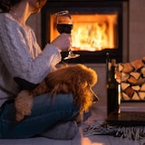 thumbnail of Relaxdays Kaminholzwagen, 2in1 Brennholzkarre & Feuerholzregal, aus Stahl, bis 45 kg, Transport & Aufbewahrung, schwarz