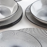 thumbnail of Quid Miami Vajilla Porcelana Negra 18 Piezas 6 Personas