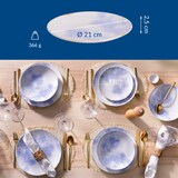 thumbnail of James Cooke Clouded Charm flache Teller 2er-Set Steingut Ø 21 cm blau weiß, braun umrandet