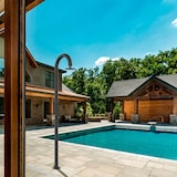 thumbnail of Sined Luna Timer Nera Doccia In Alluminio Doppio Attacco Acqua Temporizzata Soffione Tondo Nera