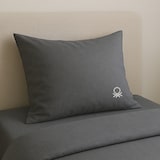 thumbnail of Benetton - 2-delige beddenset (dekbedovertrek 150x220 + kussensloop 63x63 cm) donkerblauw/beige