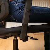 thumbnail of Sitzkissen Keilkissen Bürostuhl orthopädisch Keilform Fußstütze