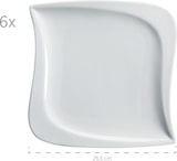 Een set van zes witte, gebogen vierkante borden.