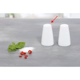 thumbnail of Salzstreuer SOLEA, Höhe 7,6 cm, von Caterado. Aus weißem Porzellan.